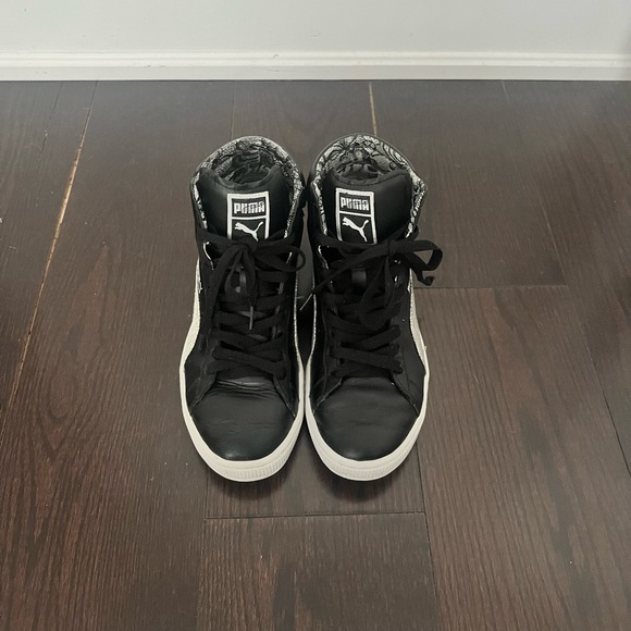 First Round Pearl Women’s Puma High Top Sneakers - Picture 2 of 8